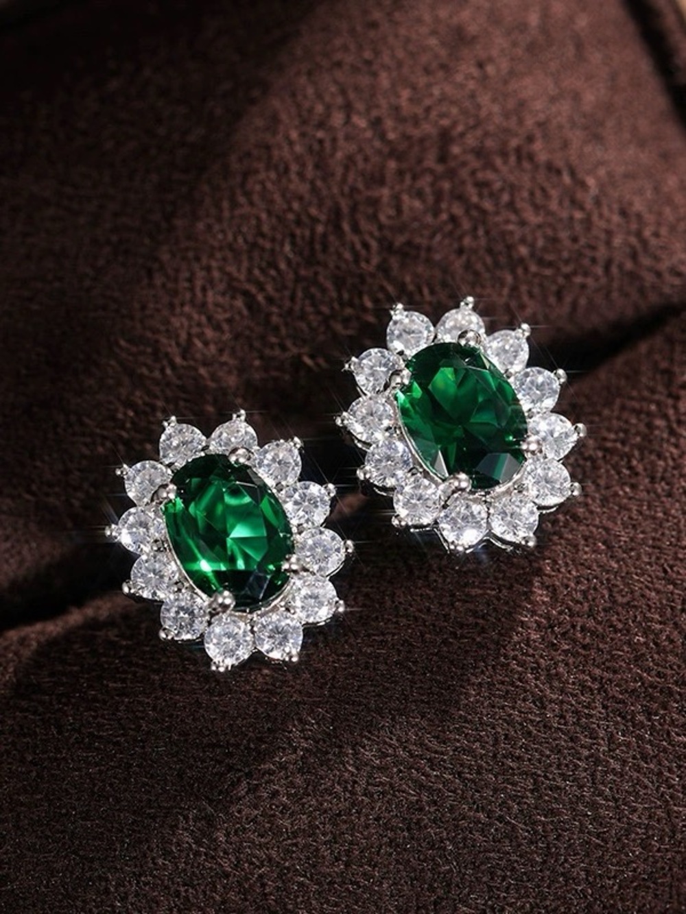 Classic Green Crystal Halo Stud Earrings - Elegant Women's Jewelry